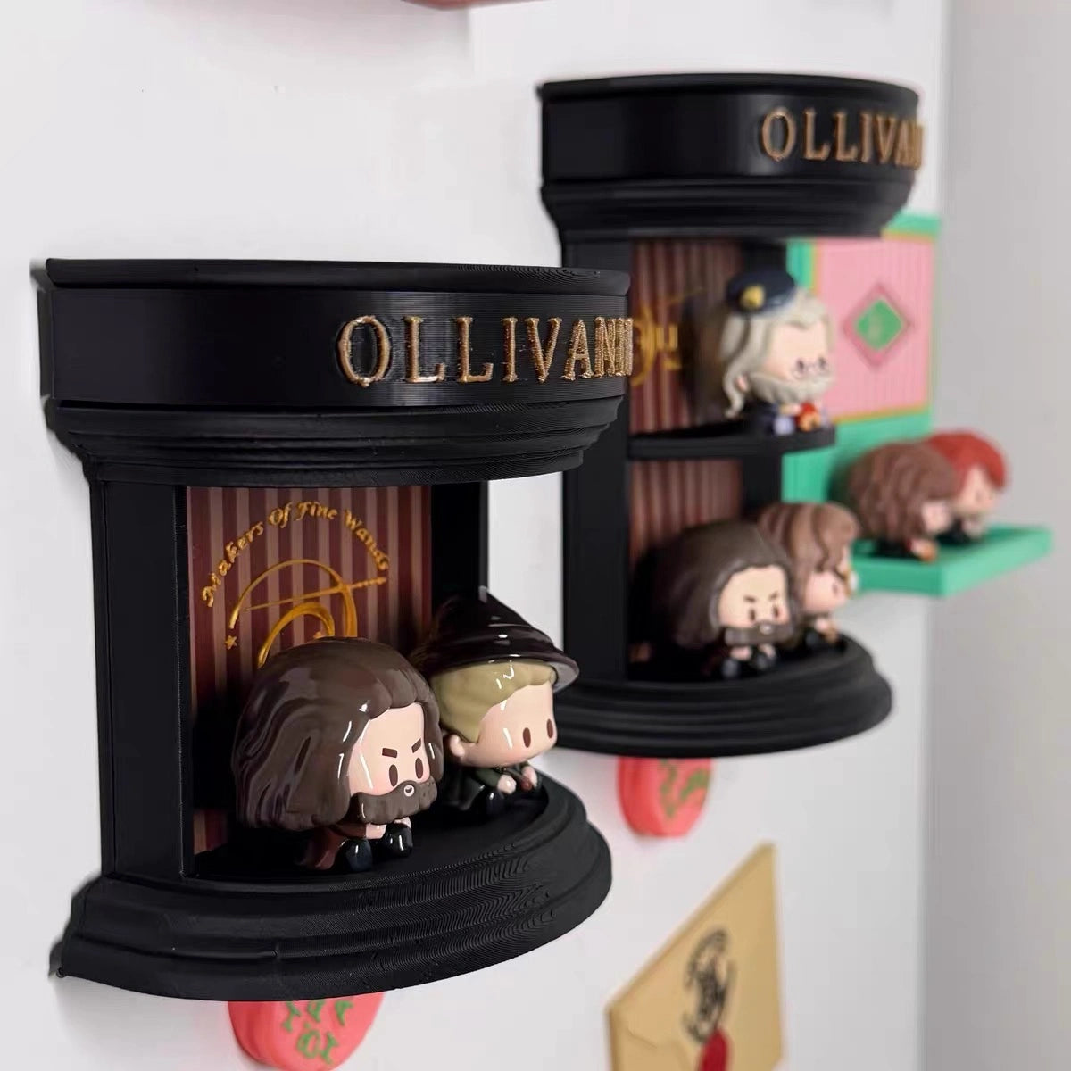Wizarding Street Diagon-Style Miniature Floating Nook – 3D Printed Magnetic Diorama & Figurine Display Shelf